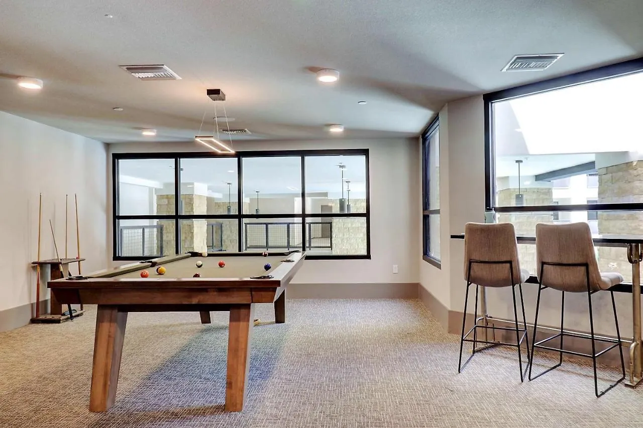 Courtyard View-Walk Score 81-Shopping District-King Bed-Parking G3043 Scottsdale 0*,