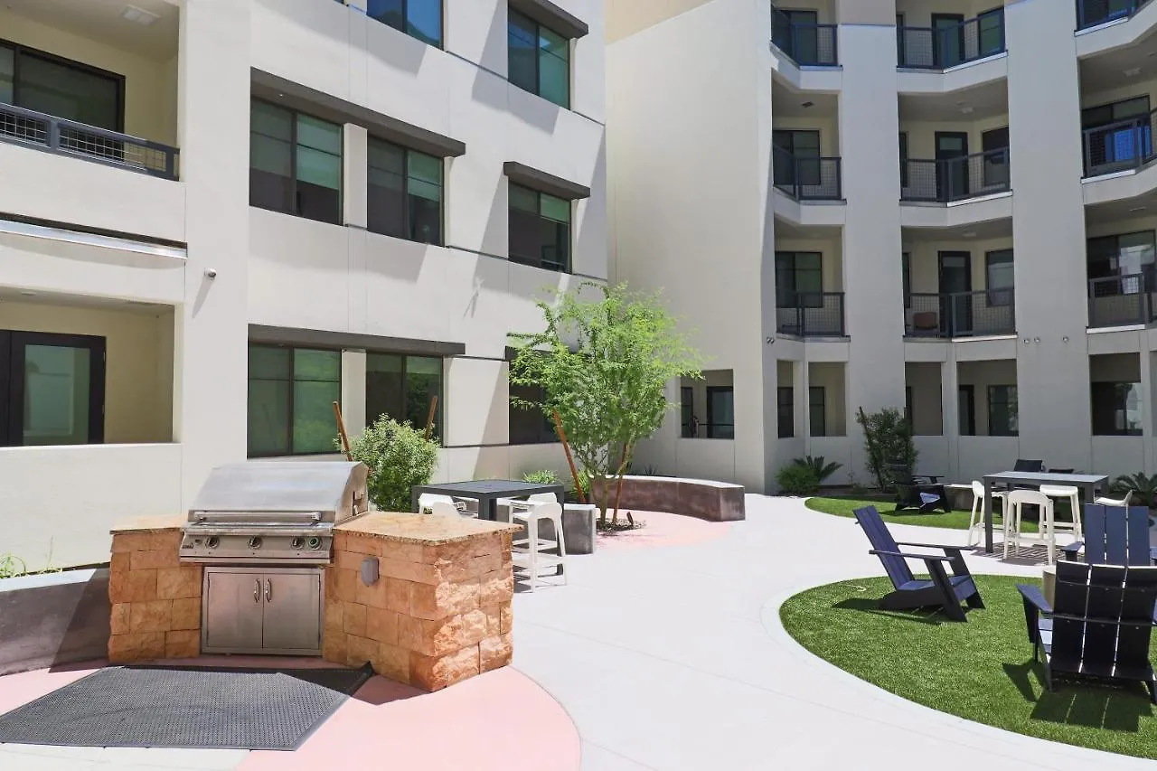 Courtyard View-Walk Score 81-Shopping District-King Bed-Parking G3043 Scottsdale Appartamento