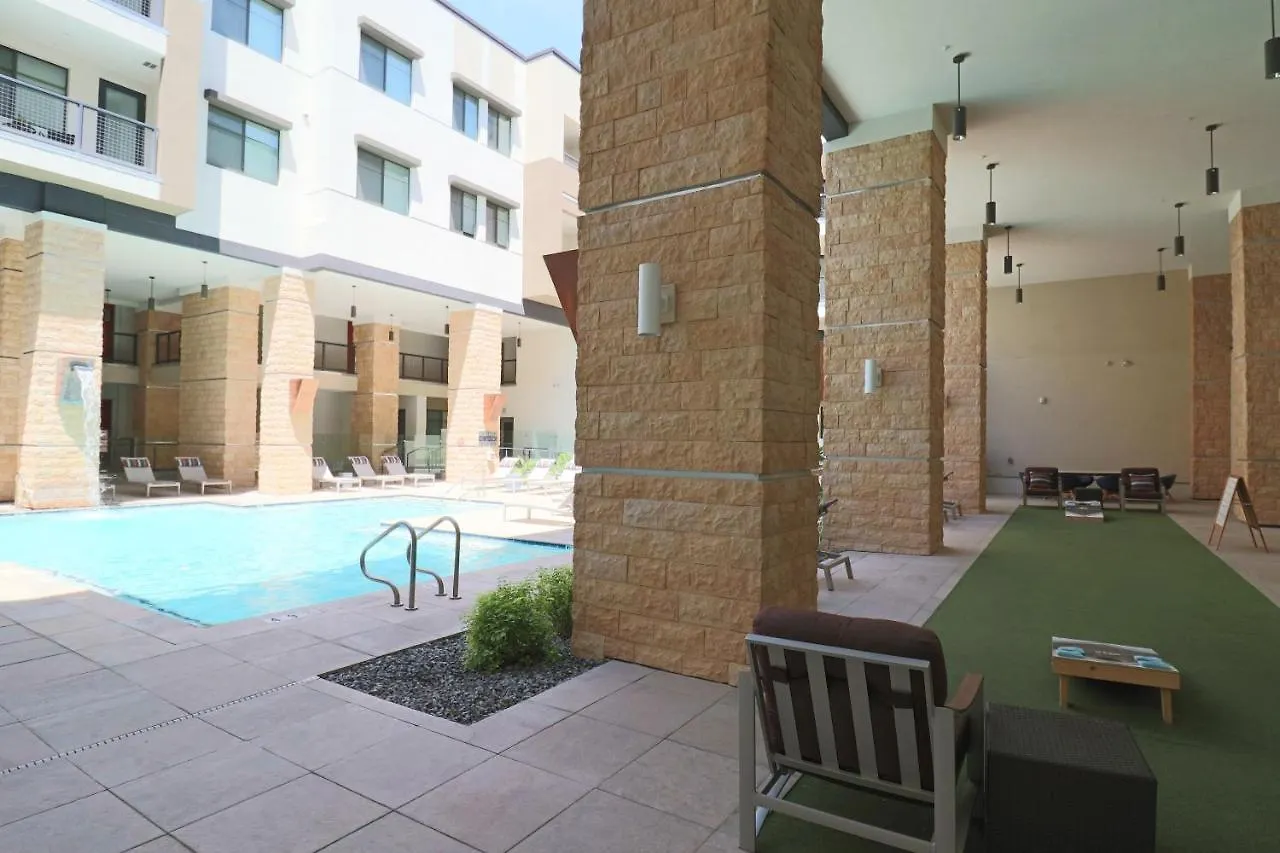 Courtyard View-Walk Score 81-Shopping District-King Bed-Parking G3043 Scottsdale